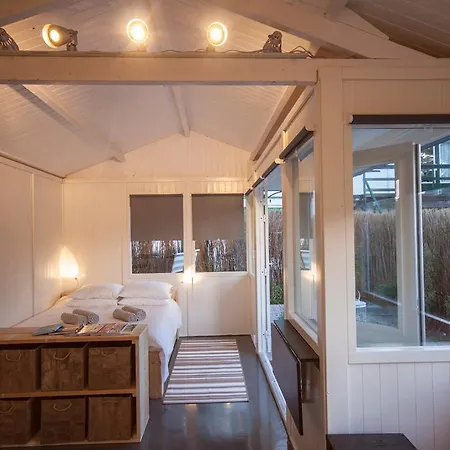 Tiny House Madame Jeanette Villa Zandvoort Room photo